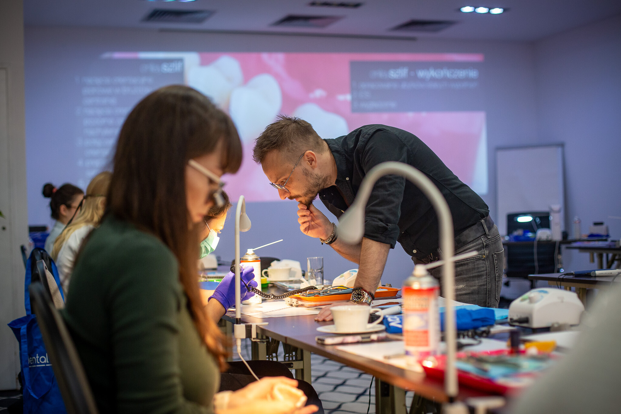 Lek. dent. Marcin Krupiński i szkolenie z onlay