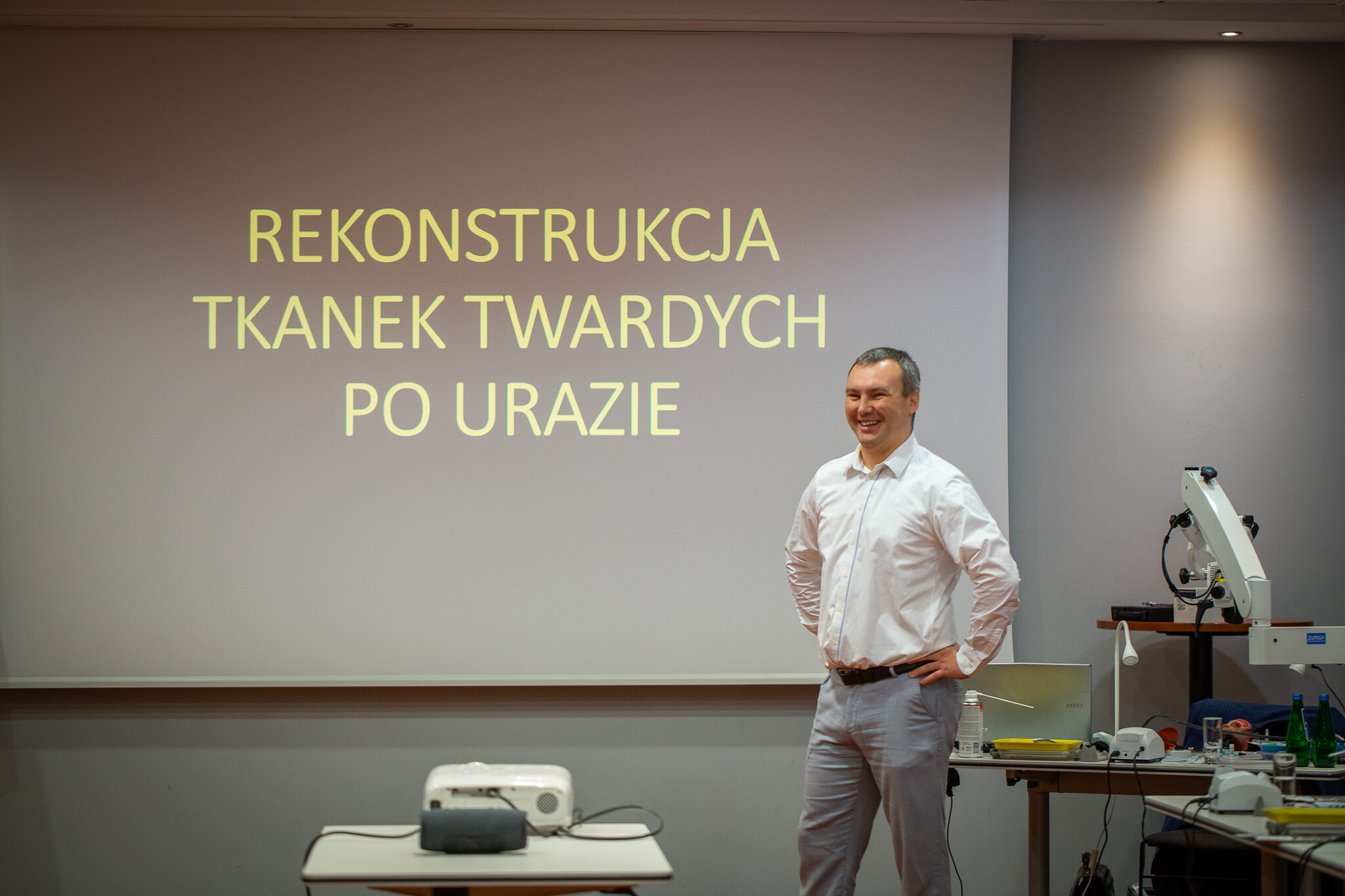 dr n. med. Maciej Mikołajczyk - Dental Day - kurs z traumatologii zębów